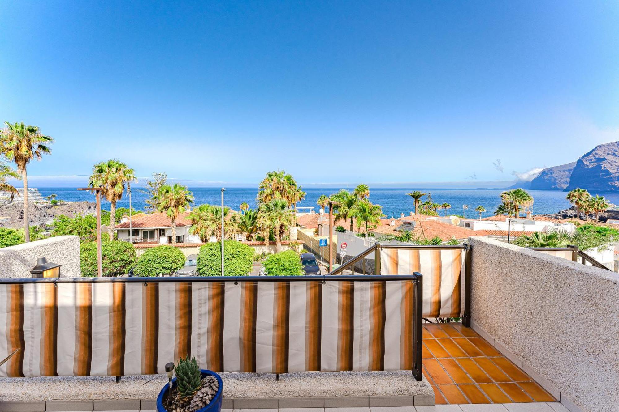 Sea View Apartment Deja Blue - Los Gigantes Puerto de Santiago (Tenerife) Exterior foto